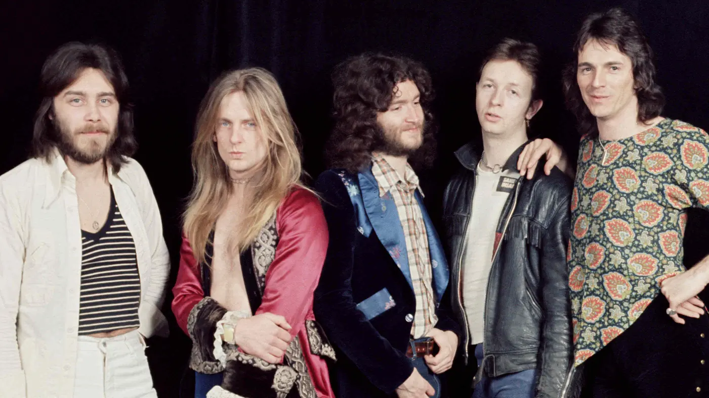Judas Priest celebra 50 anos de “Sad Wings of Destiny” com edição definitiva e remasterizada