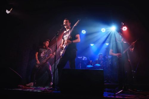 Dust / Divulgação / Facebook Official